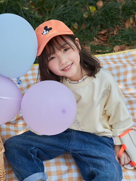 哈沐2020秋冬季米色印花卫衣