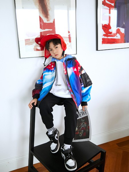 越也2020秋冬装童装