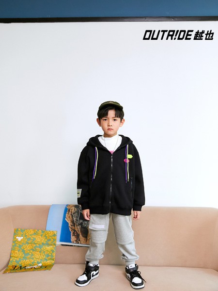 越也2020秋冬装童装