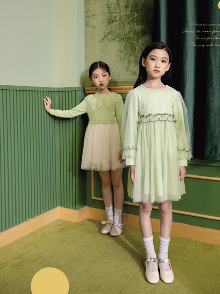 德蒙斯特2019秋冬季绿色纱网连衣裙
