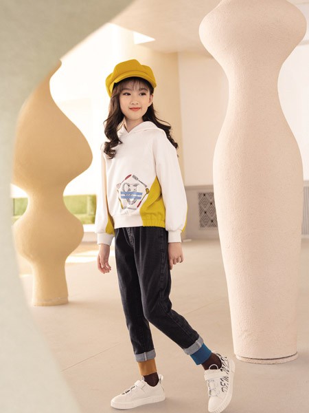 德蒙斯特2020秋冬季白色印花卫衣