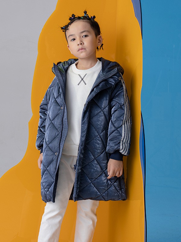 欧恰恰2020秋冬季藏蓝色连帽羽绒服