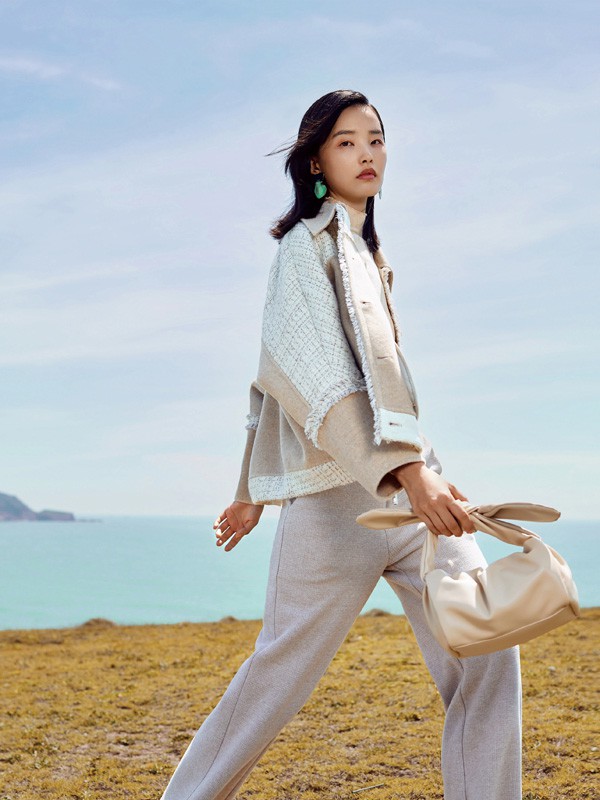 方示2020秋冬季拼色拼接外套