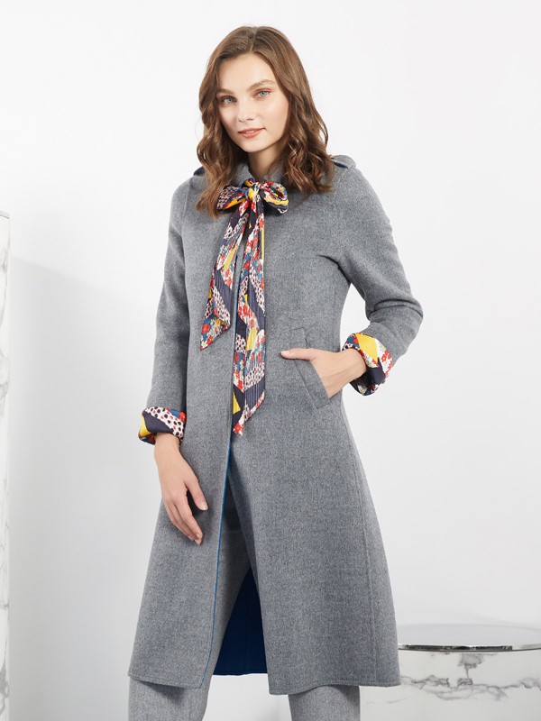 斯尔丽2020秋冬季灰色纯色大衣