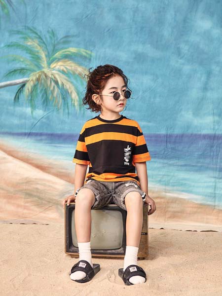 宠来宠趣2020春夏季拼色印花T恤