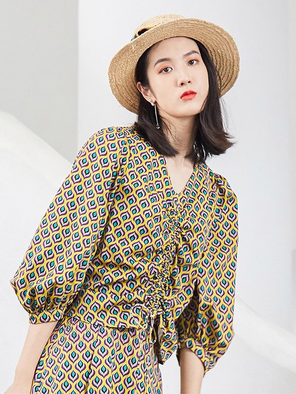 丽迪莎2020秋冬季绿色印花上衣