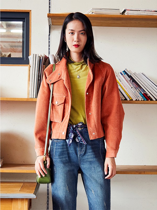 丽迪莎2020秋冬季橙色泡泡袖外套