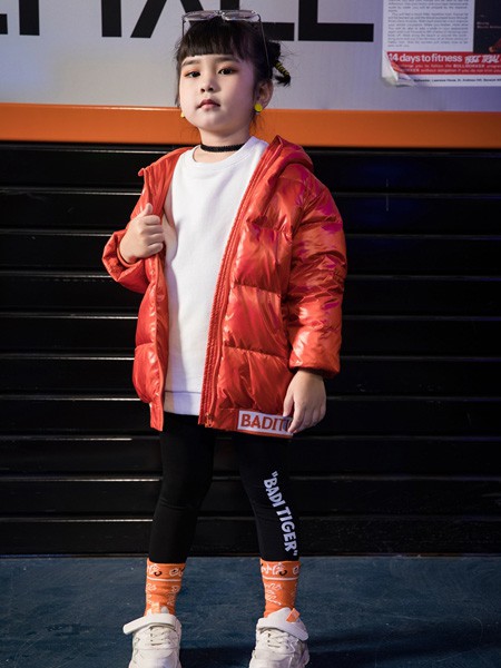 巴迪小虎2020秋冬季红色纯色棉服