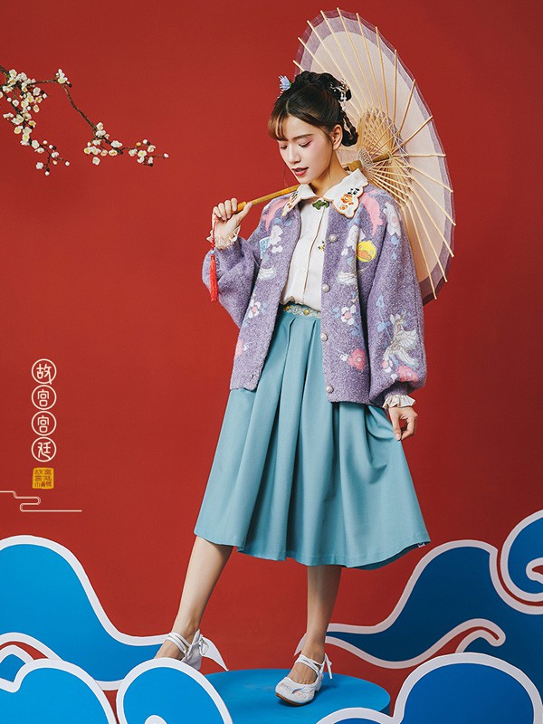 小黄鸭休闲装2020秋冬季紫色印花外套