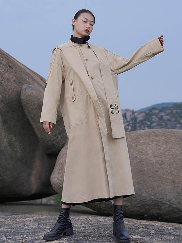 界内界外2020秋冬季卡其色宽松外套