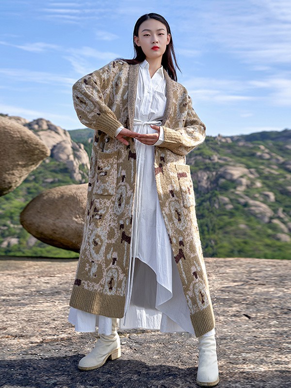 界内界外2020秋冬季绿色长款外套