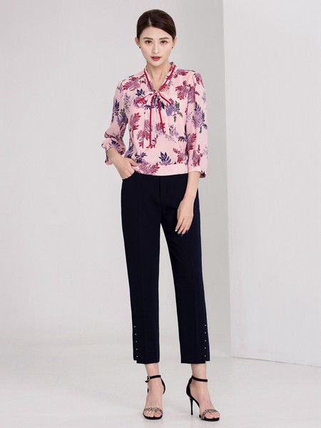 迪丝爱尔2020春夏季粉色印花上衣