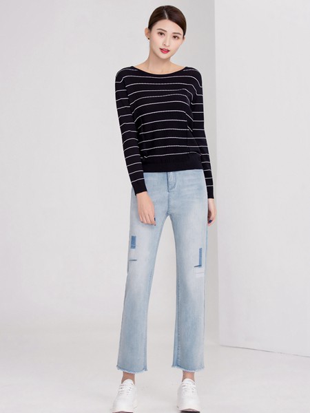 迪丝爱尔2020春夏季黑色条纹打底衫