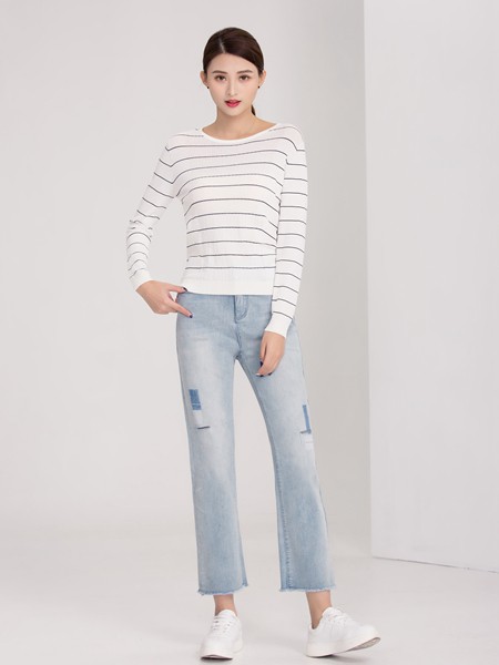 迪丝爱尔2020春夏季白色条纹打底衫