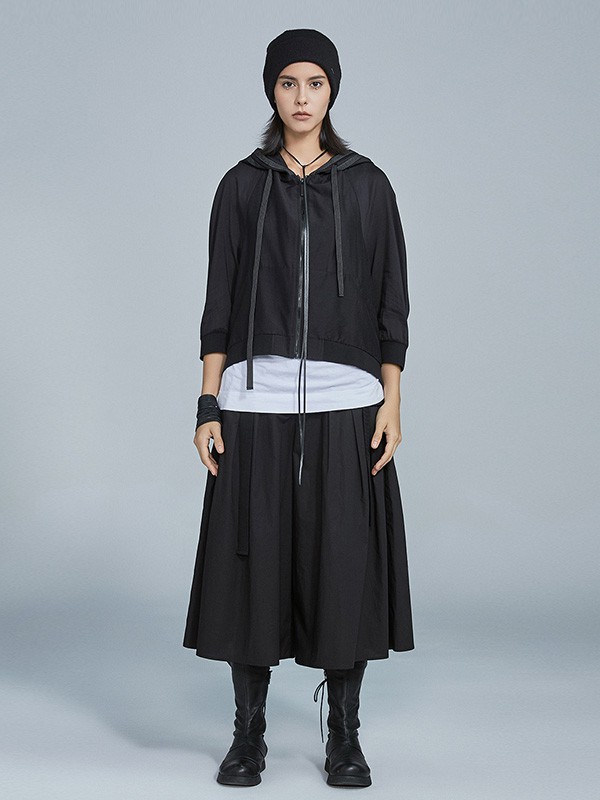 欧宝女装2020秋冬季黑色连帽外套