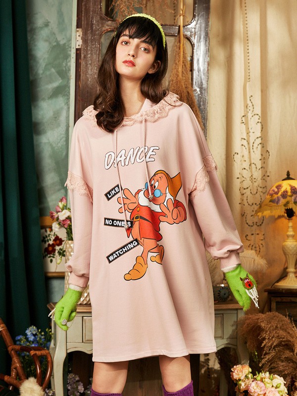 米可芭娜2020秋冬季粉色印花卫衣