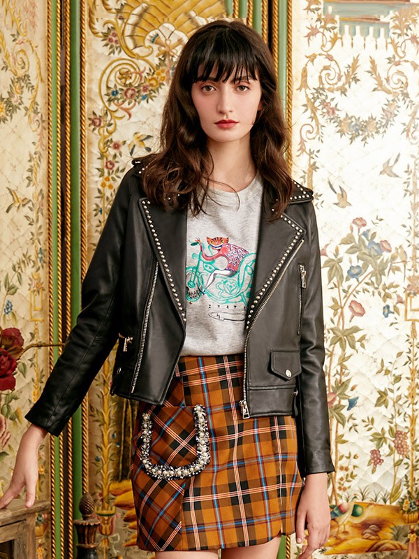 米可芭娜2020秋冬季黑色翻领皮衣