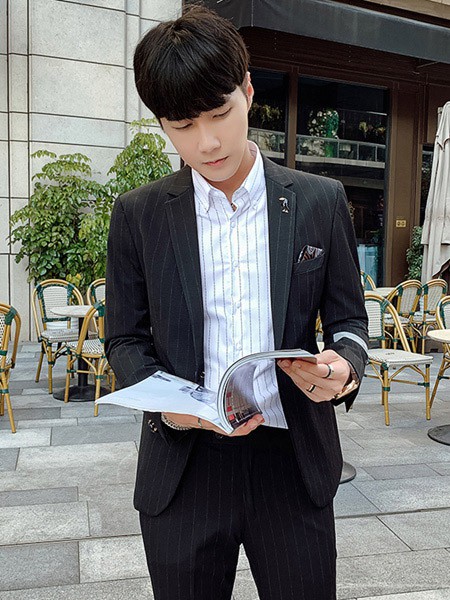 乔治邦尼2020秋冬季黑色条纹西装