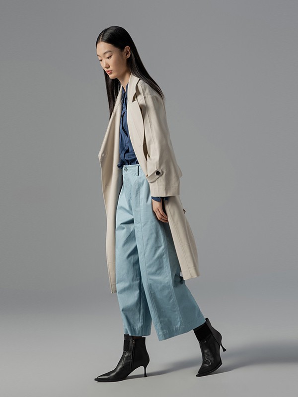 日播2020秋冬季米色纯色风衣