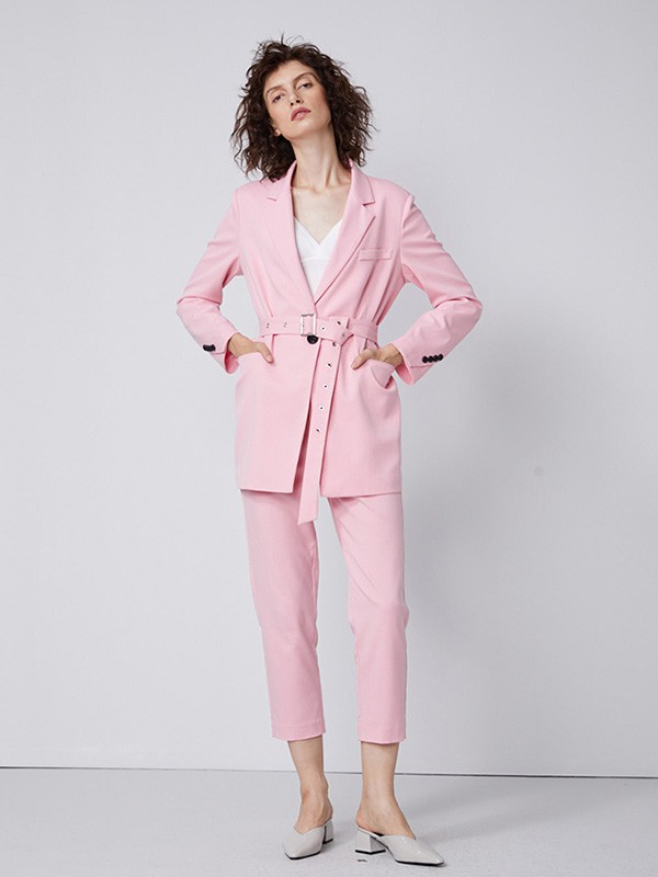 真我永恒2020秋冬季粉色修身西装