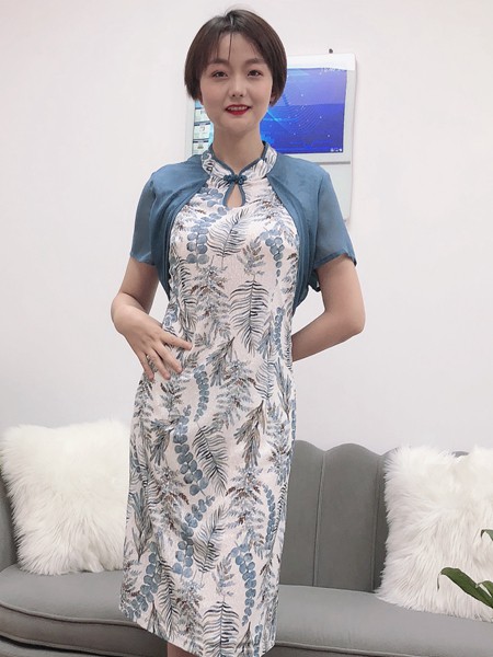 珂希莉2020春夏季白色印花旗袍