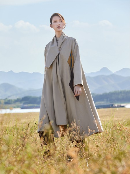 谷度女装2020秋冬季灰色印花外套