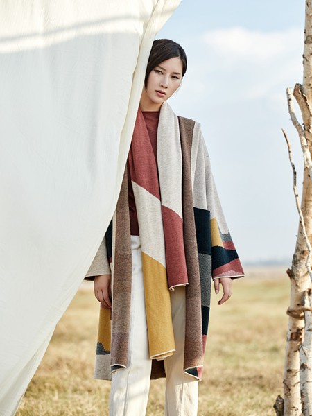 谷度女装2020秋冬季拼色长款外套