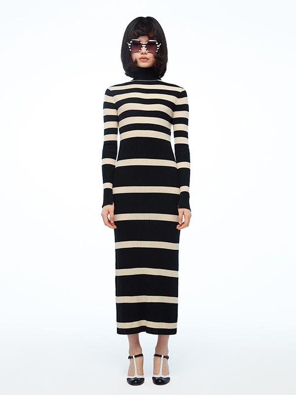 chictopia2020秋冬季黑色条纹连衣裙