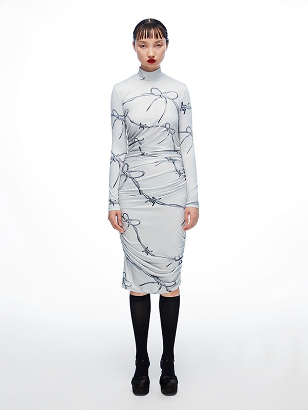 chictopia2020秋冬季白色印花连衣裙