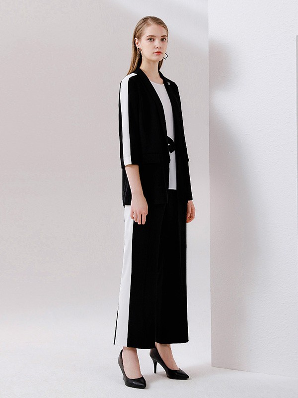 卡迪黛尔2020秋冬季黑色撞色外套