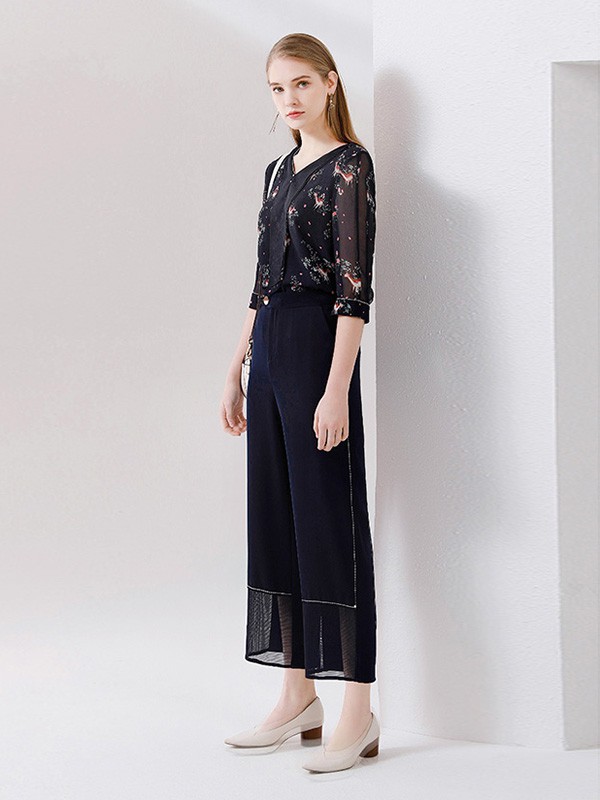 卡迪黛尔2020秋冬季黑色印花衬衫