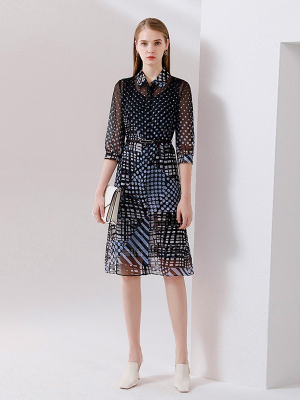 卡迪黛尔2020秋冬季黑色印花连衣裙