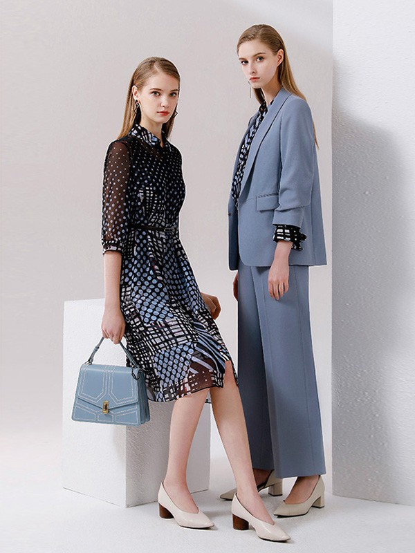 卡迪黛尔2020秋冬季蓝色宽松西装