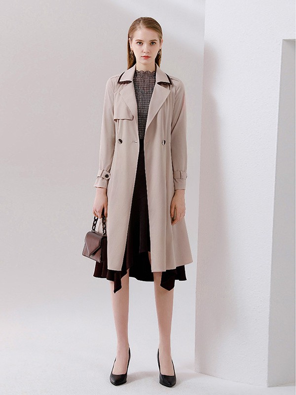 卡迪黛尔2020秋冬季杏色长款风衣