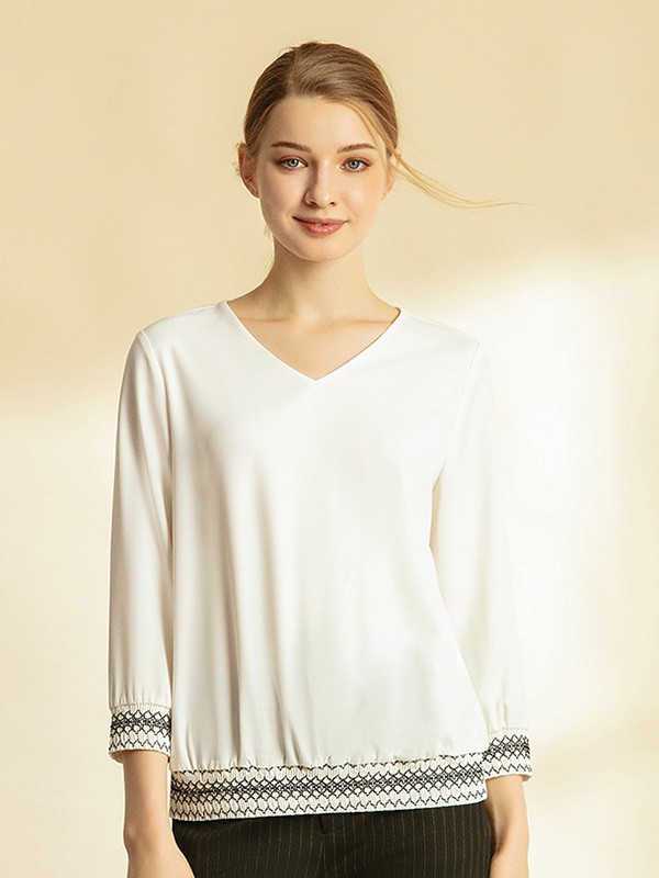 吉蒂2020秋季白色撞色上衣