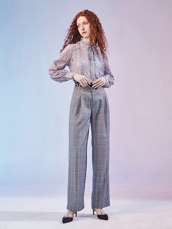 芳外2020秋冬季浅蓝色镂空衬衫