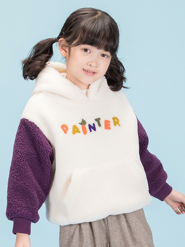 优露童装2020秋冬季拼色字母卫衣