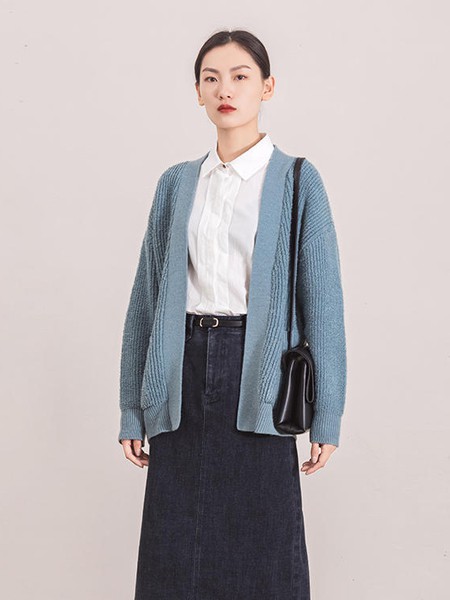 MeMx2020秋冬季蓝色纯色针织衫