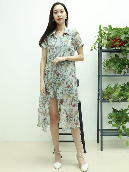 殿秀女装2021春夏季