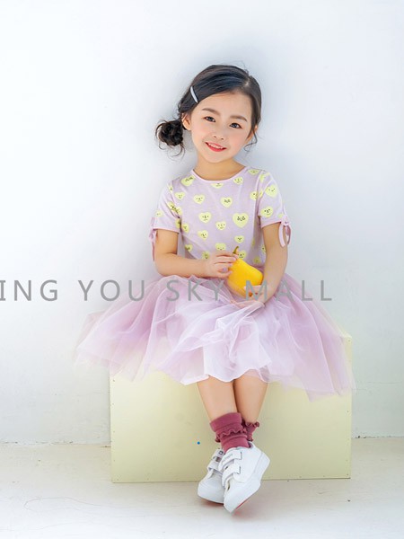 天空之城女装2021春夏季