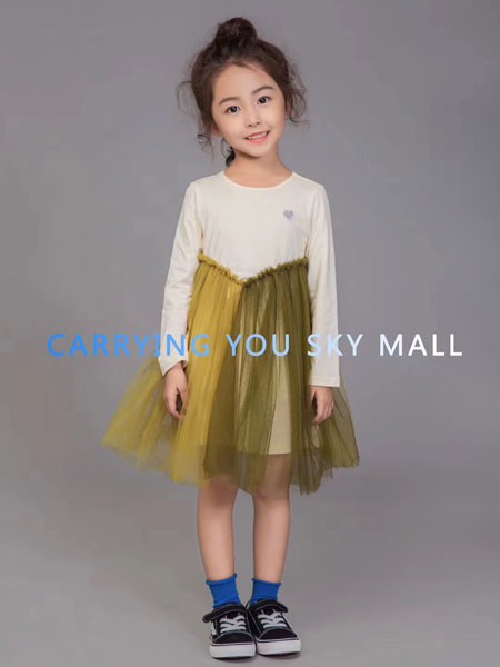 天空之城女装2021春夏季