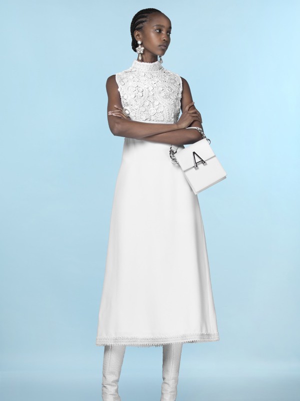 鄞昌涛女装2021春夏季