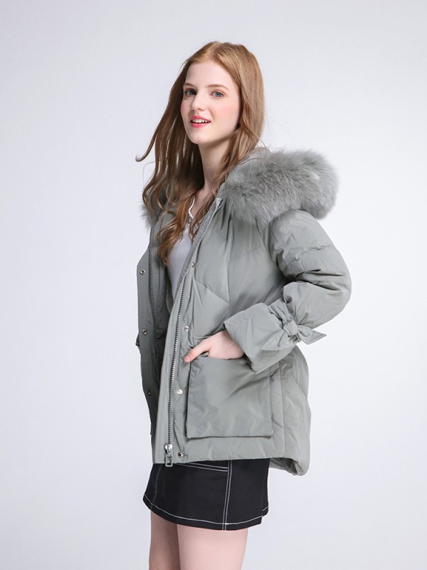 伊纱贝莲女装2021秋冬季