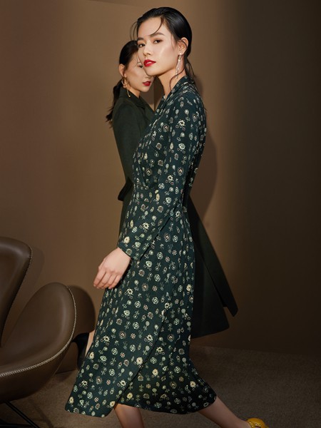 千桐女装2021秋冬季