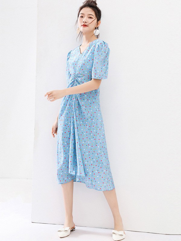 思蓓儿女装2021春夏季