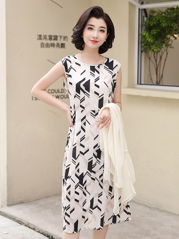 兔皇女装2021春夏季