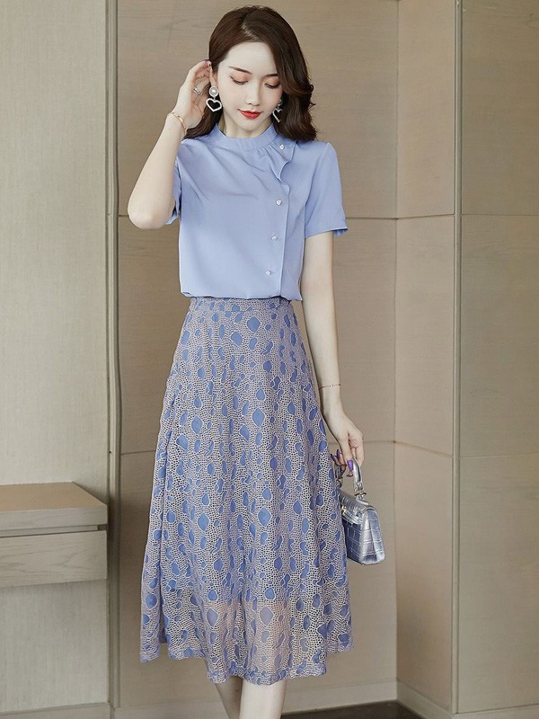 沫晗依美女装2021春夏季