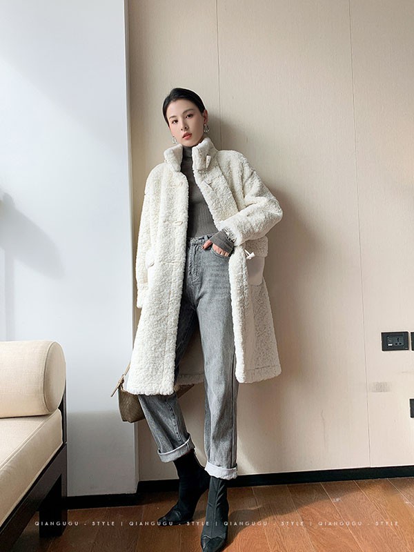 珂希莉2021秋冬季白色纯色外套