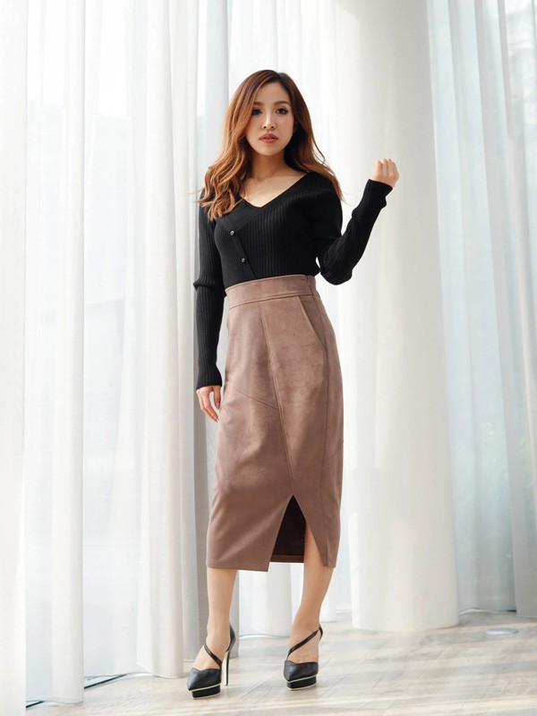 LIPSERVICE女装2021秋冬季