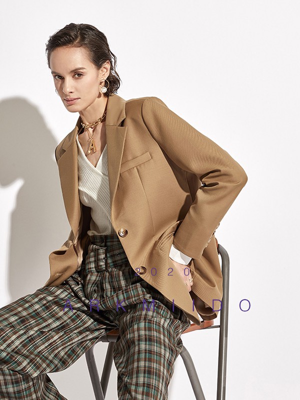 阿奇米朵女装2021秋冬季